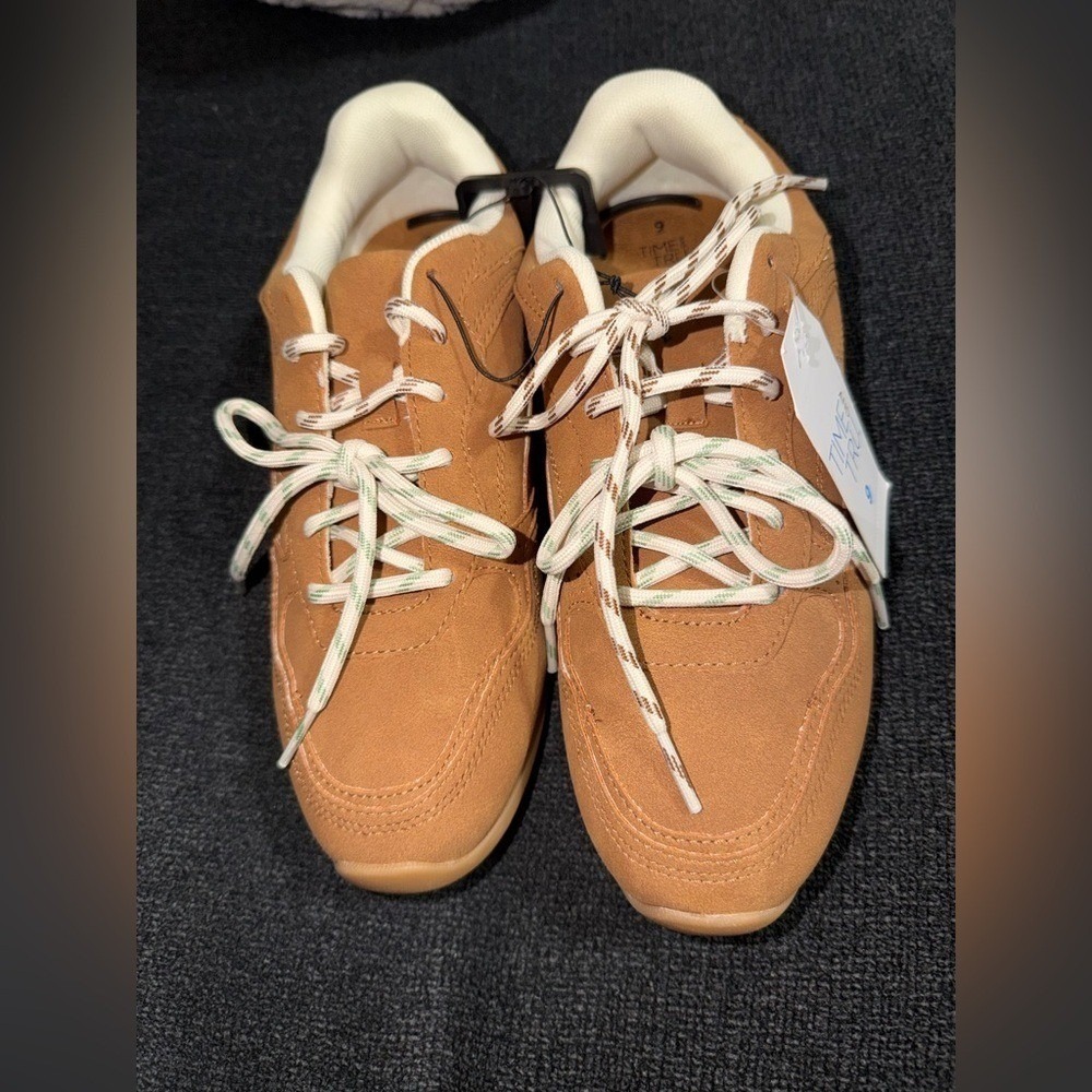 NWT womens size 9 shoes Tan Sneakers with White Accents, women's size 9, shoes